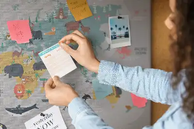 Tablica korkowa Kreskówkowa mapa