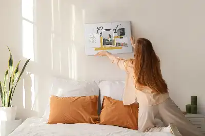 Tablica korkowa z nadrukiem inspirującego zdania