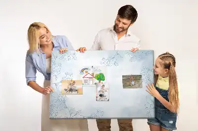Korkowa tablica z motywem szkicu roślin