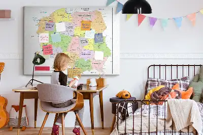 Tablica korkowa dla dzieci z mapą granic Rzeczypospolitej