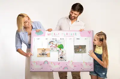 Tablica korkowa dla dzieci z planerem tygodniowym