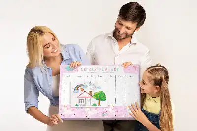Tablica korkowa dla dzieci z planerem tygodniowym