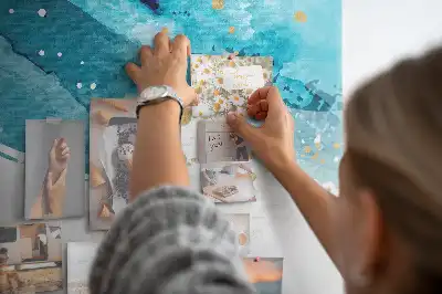 Tablica korkowa dla dzieci Pociągnięcia pędzla