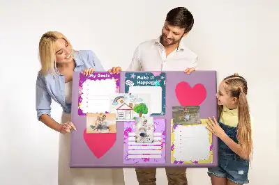 Tablica korkowa Potworne notatki