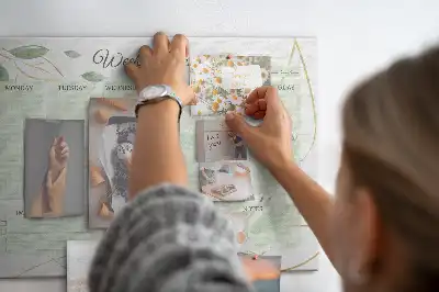 Tablica korkowa dla dzieci Liściowy planer tygodniowy