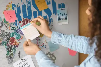 Korkowa tablica Geografia z liter i słów