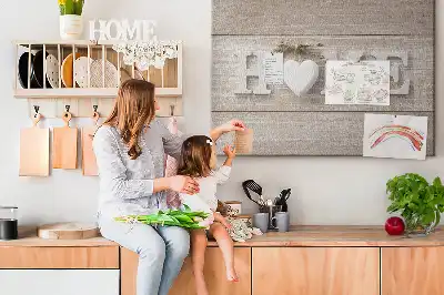 Korkowa tablica na ścianę z napisem Home