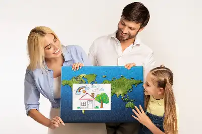 Korkowa tablica z konturami państw świata