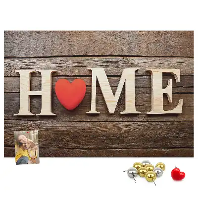 Ozdobna tablica korkowa z napisem Home