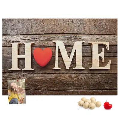 Ozdobna tablica korkowa z napisem Home